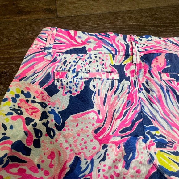 Lilly Pulitzer Callahan Shorts "Indigo Sunken Treasure" - Picture 8 of 12